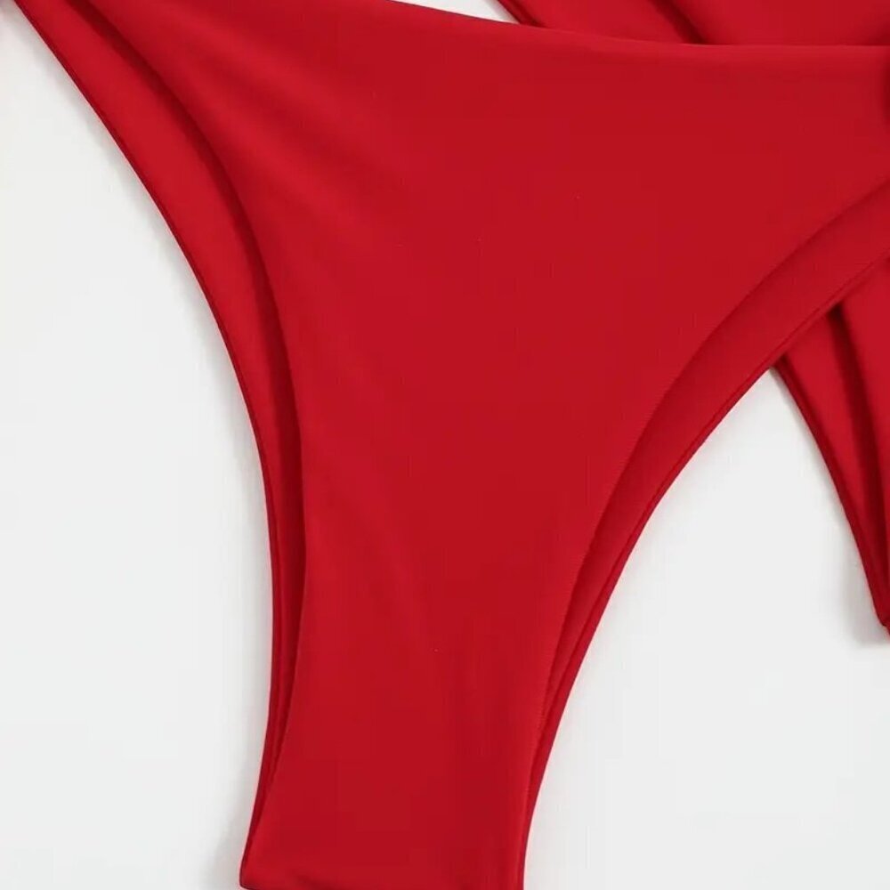3-Pieces Triangle Bikini (Color: Red) - Picture 3 of 5